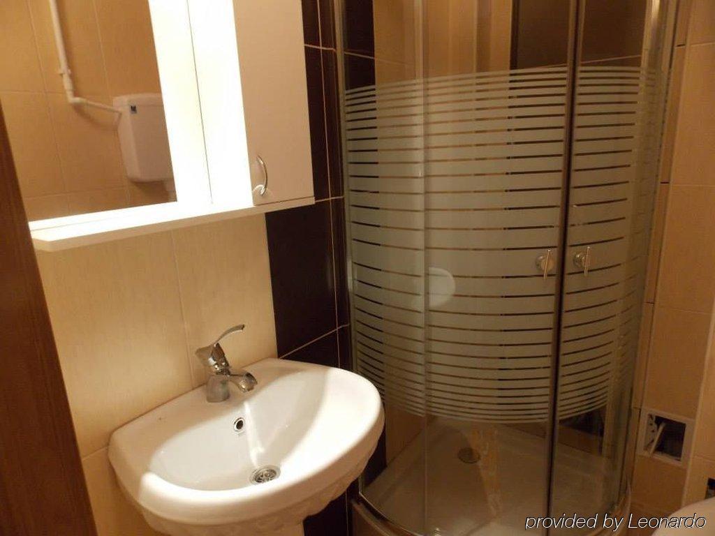 Guesthouse Vila Dnd Niska Banja Dış mekan fotoğraf